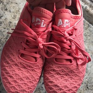 APL TECHLOOM PHANTOM